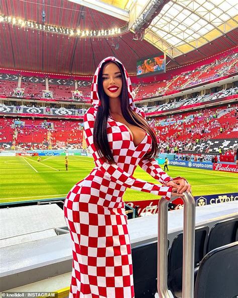 ivana knoll leaks|World Cups sexiest fan Ivana Knoll claims someone tried to。